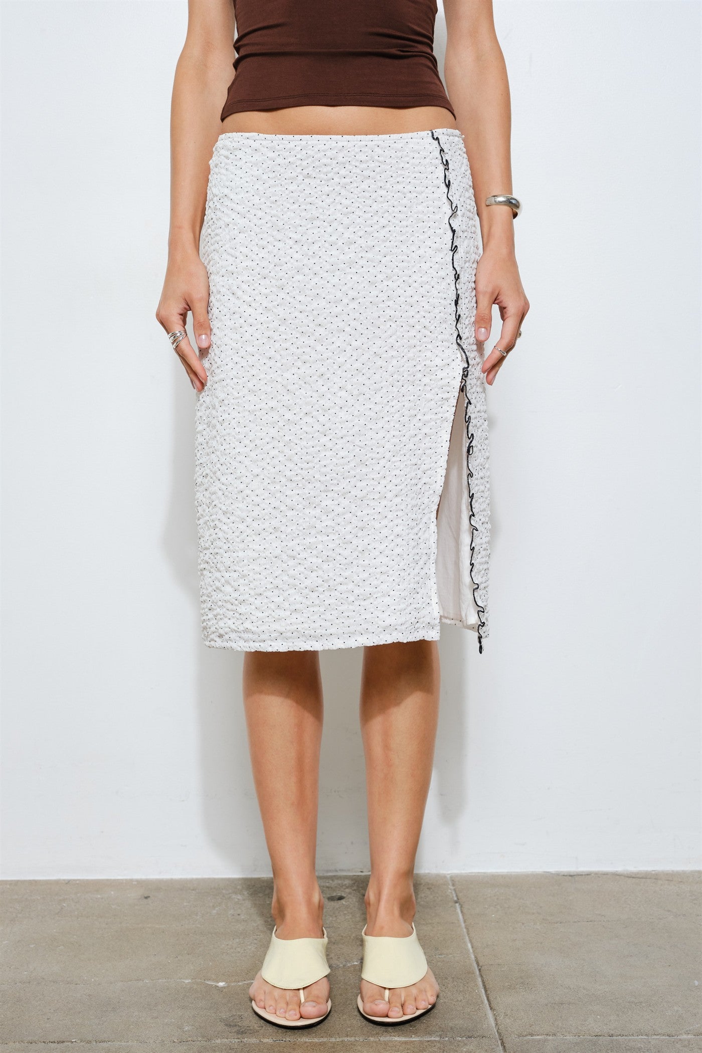 looo(^^)アルニカ LC2540S | Elara Ruffle Trim Midi Skirt – Loucia
