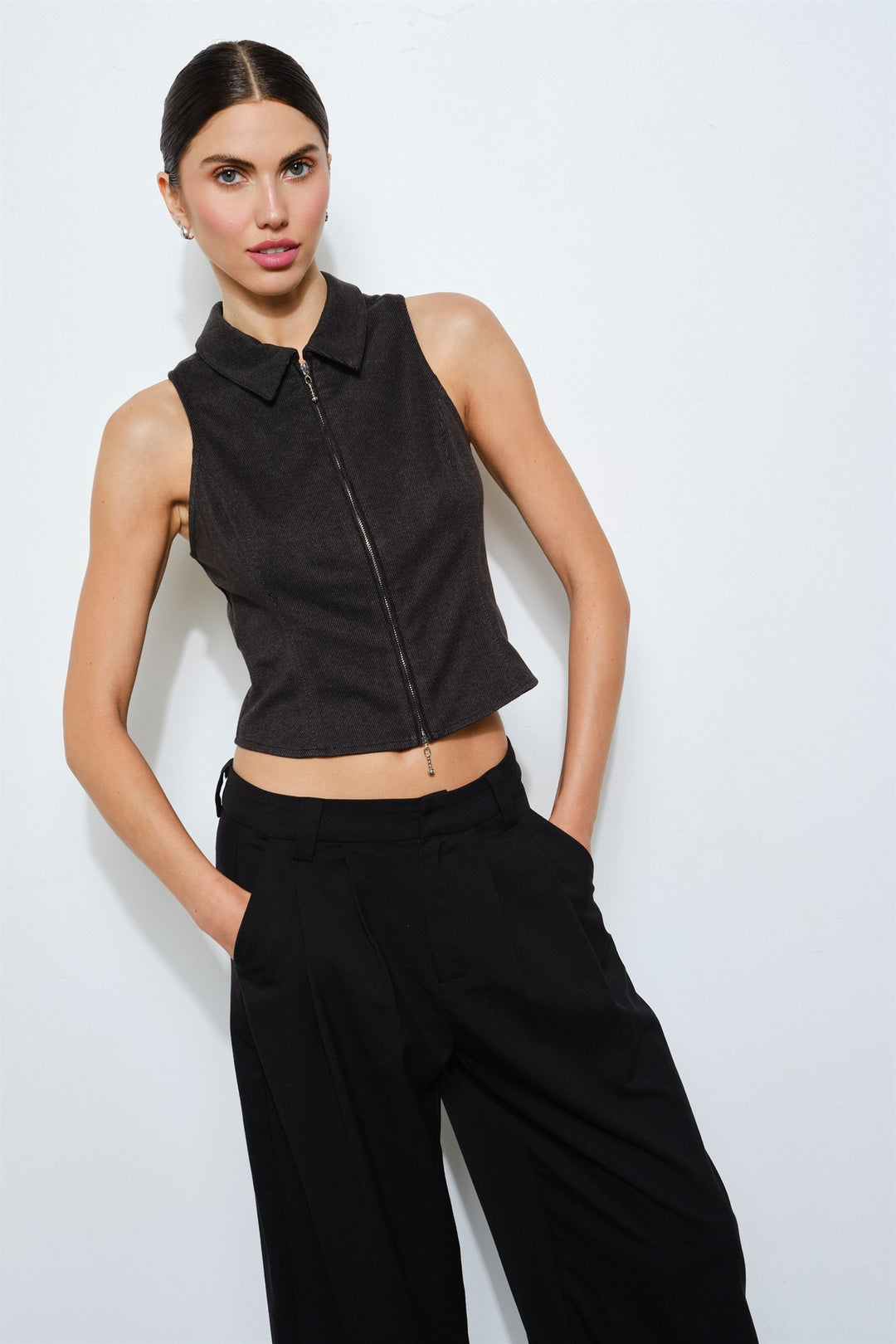 LC1784T-1_CHARCOAL_4540584