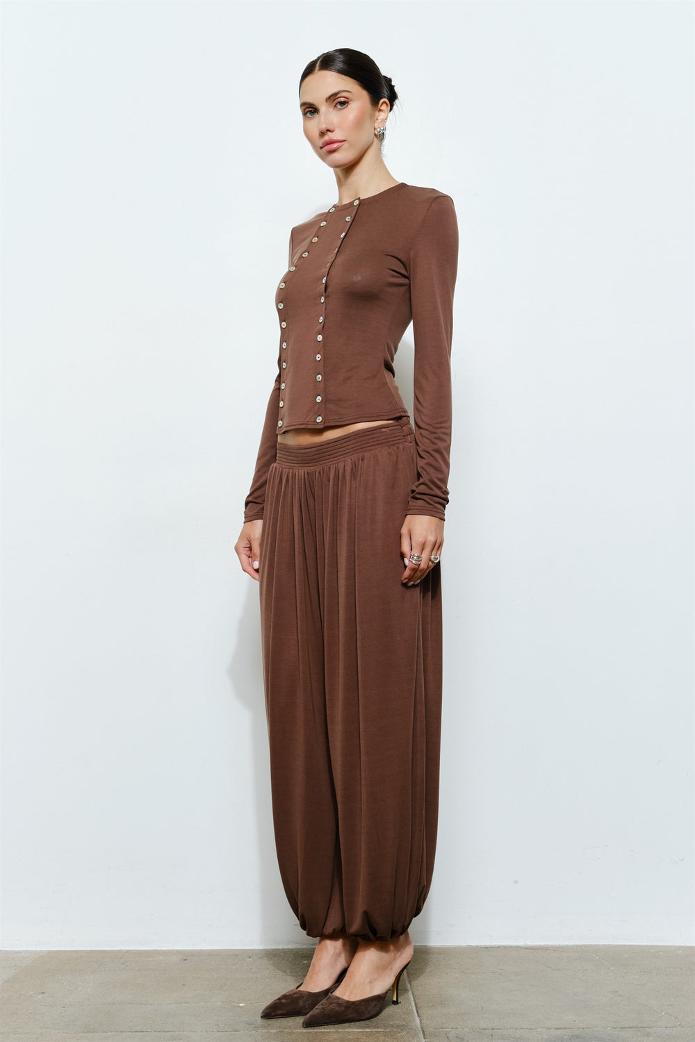 LC2737T_BROWN_4675995