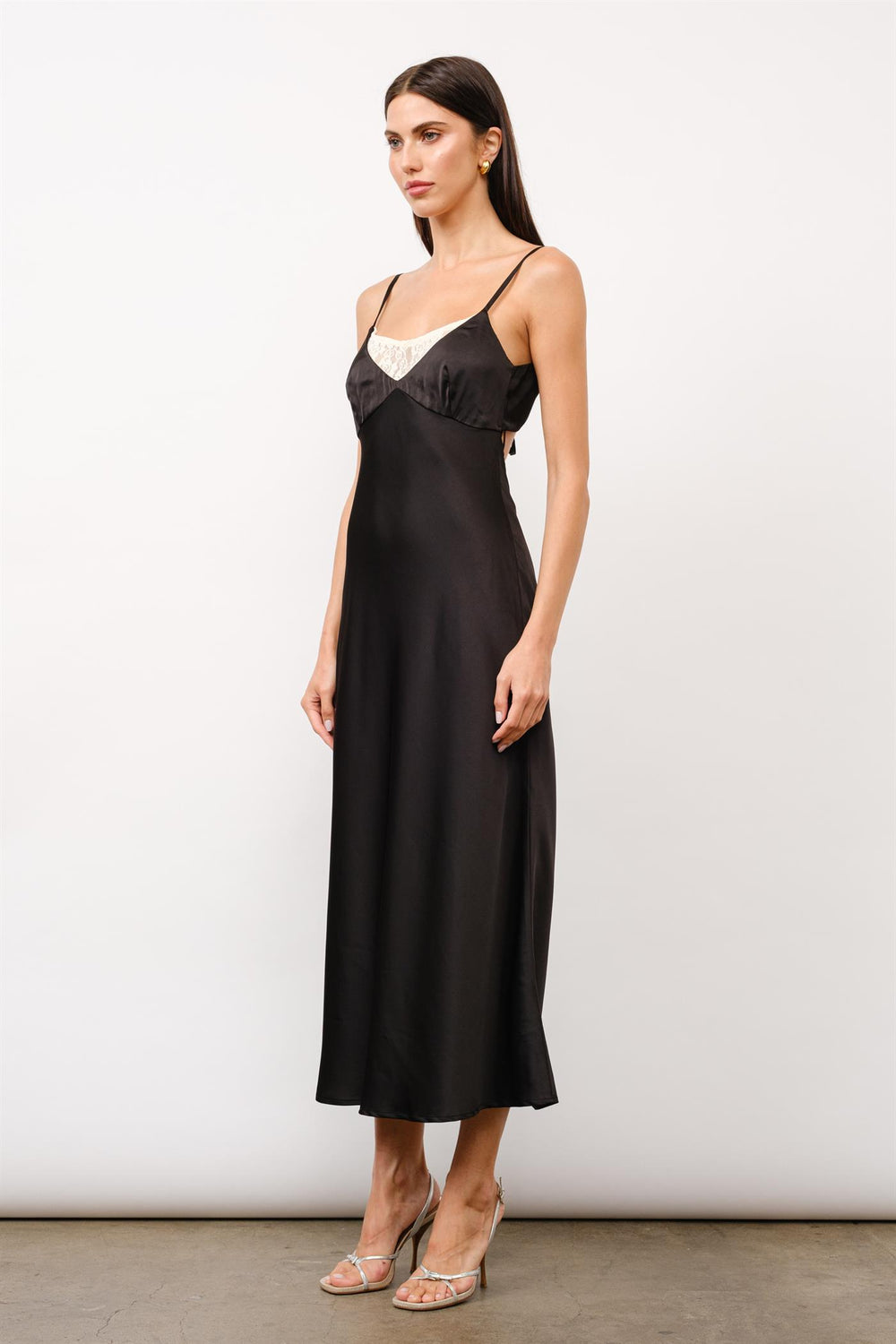 LJ1840D_BLACK_4009714