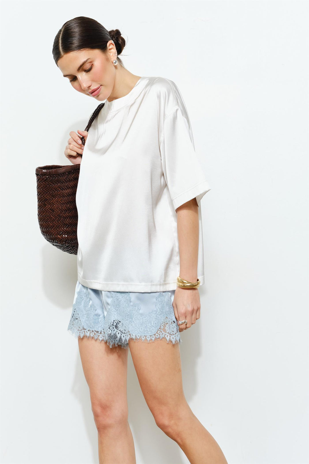 LC2938T_WHITE_5204576