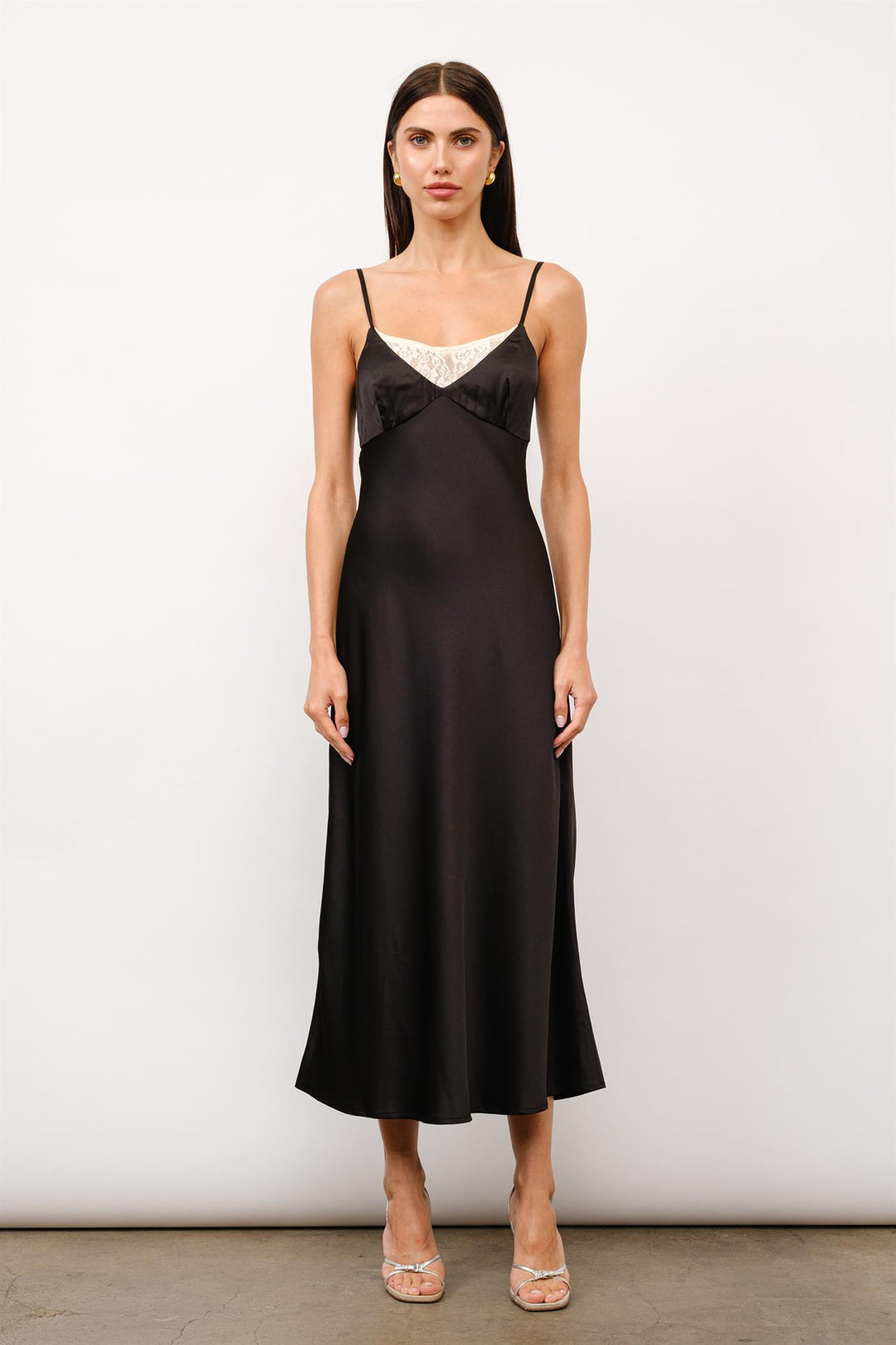 LJ1840D_BLACK_4009713