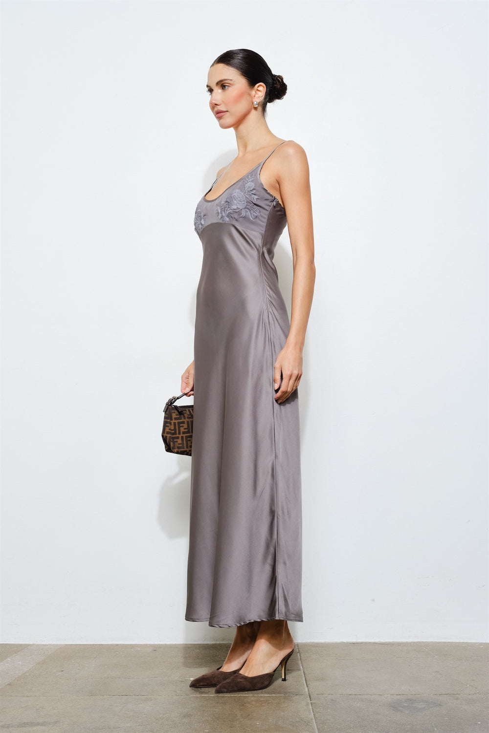 LJ2009D_CHARCOAL_4813891