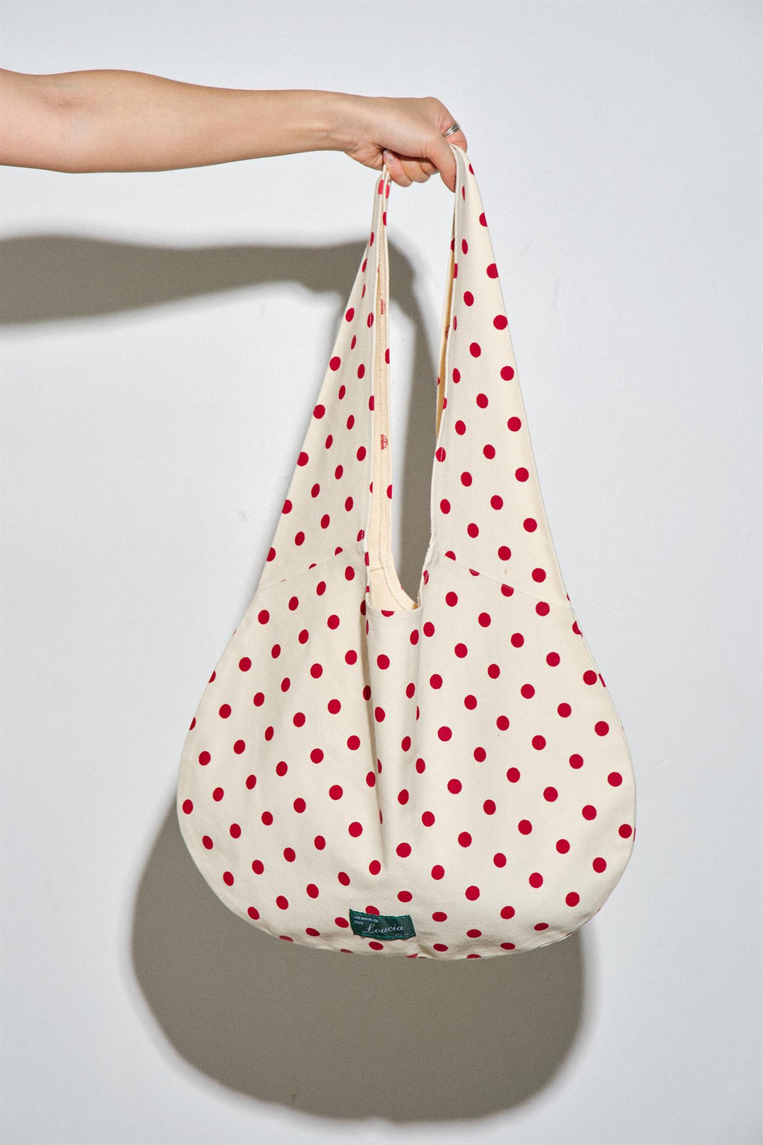 LC2656A_REDPOLKADOT_5535954