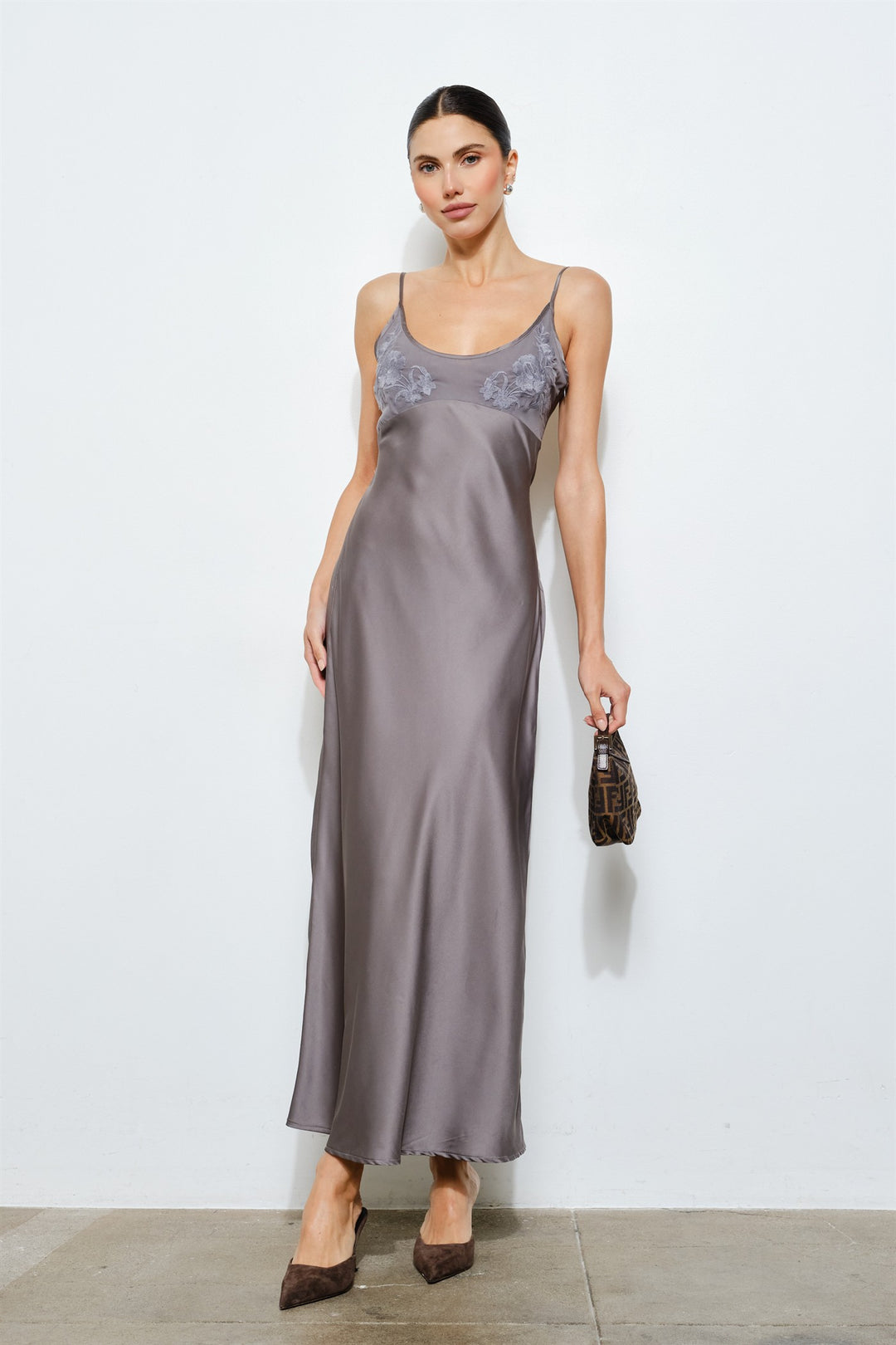 LJ2009D_CHARCOAL_4813890