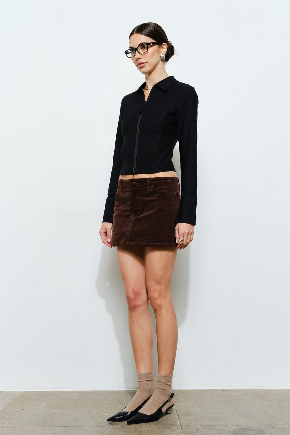 LC2648T_BLACK_4628613