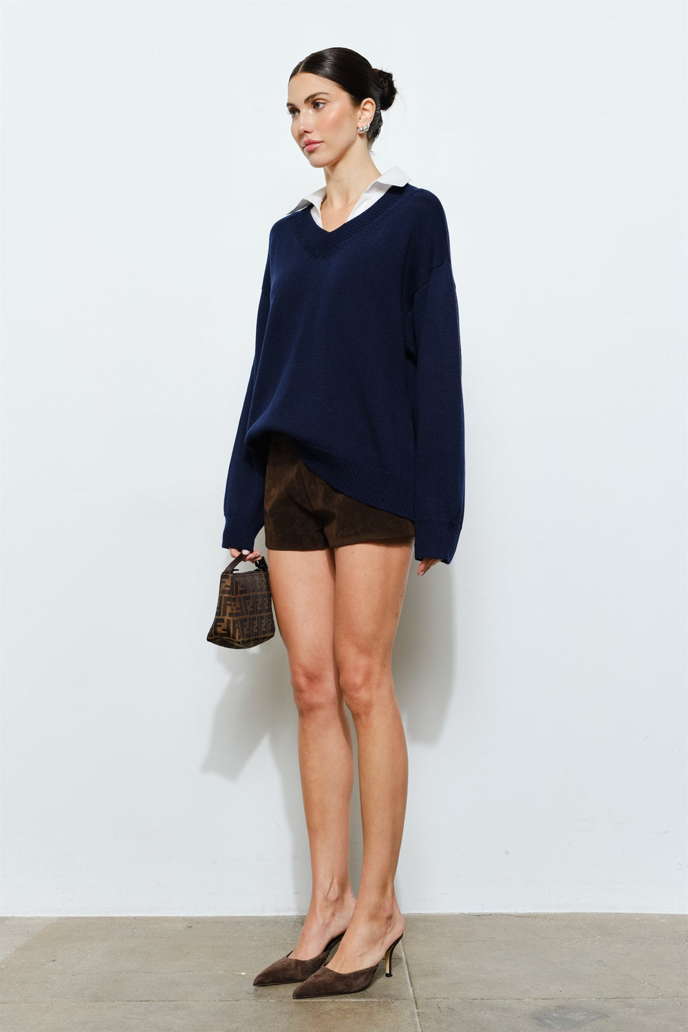 LC2136T_NAVY_4503856