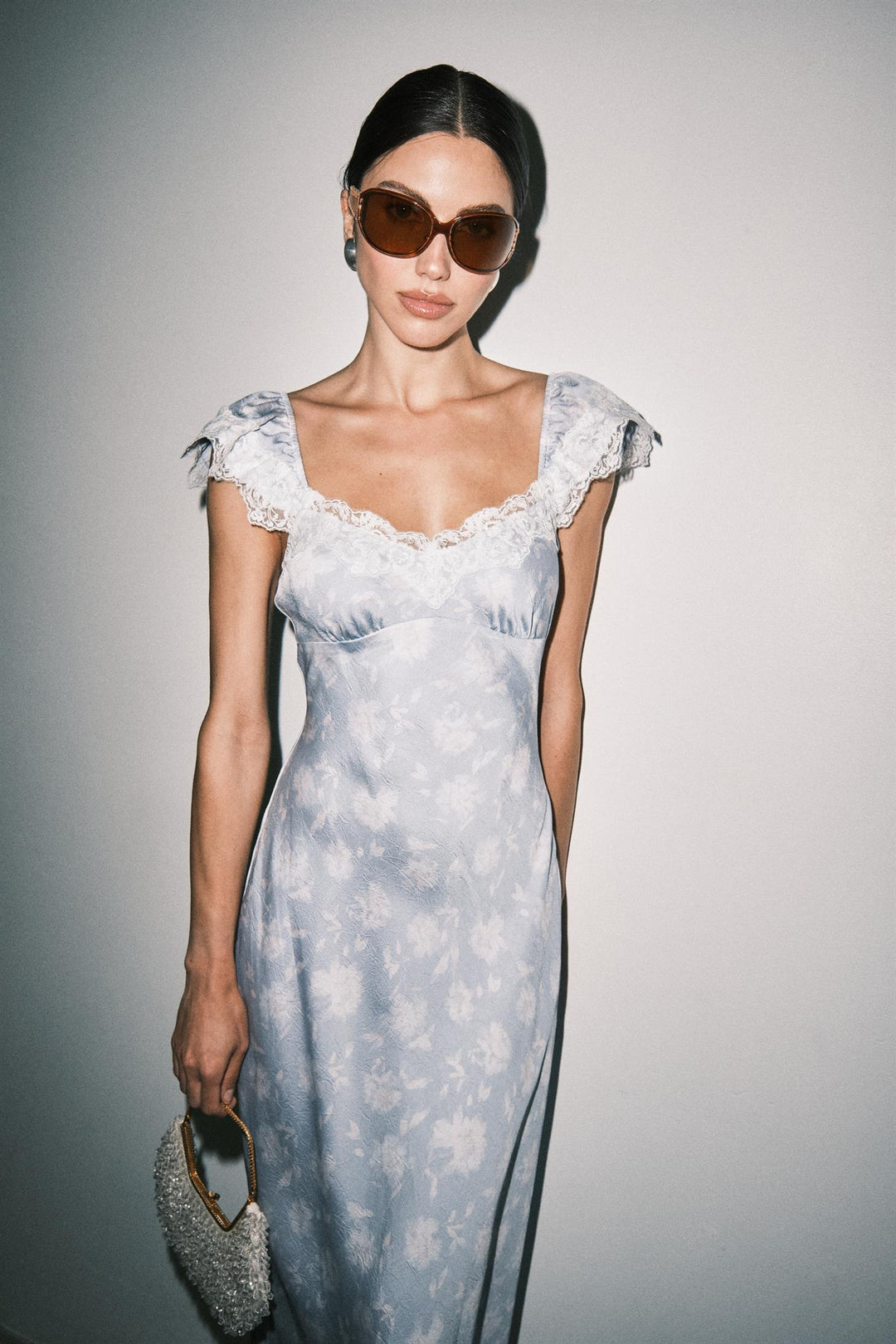 LC2735D_LIGHTBLUEFLORAL_5644557