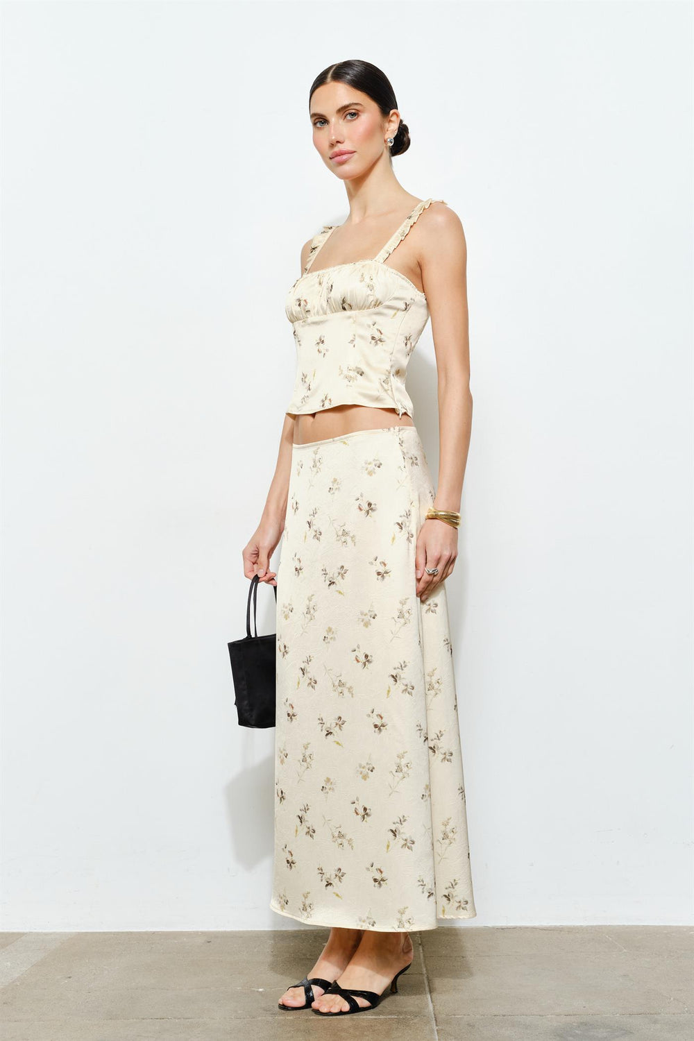 LC2946ST_BUTTERCREAMFLORAL_5350308