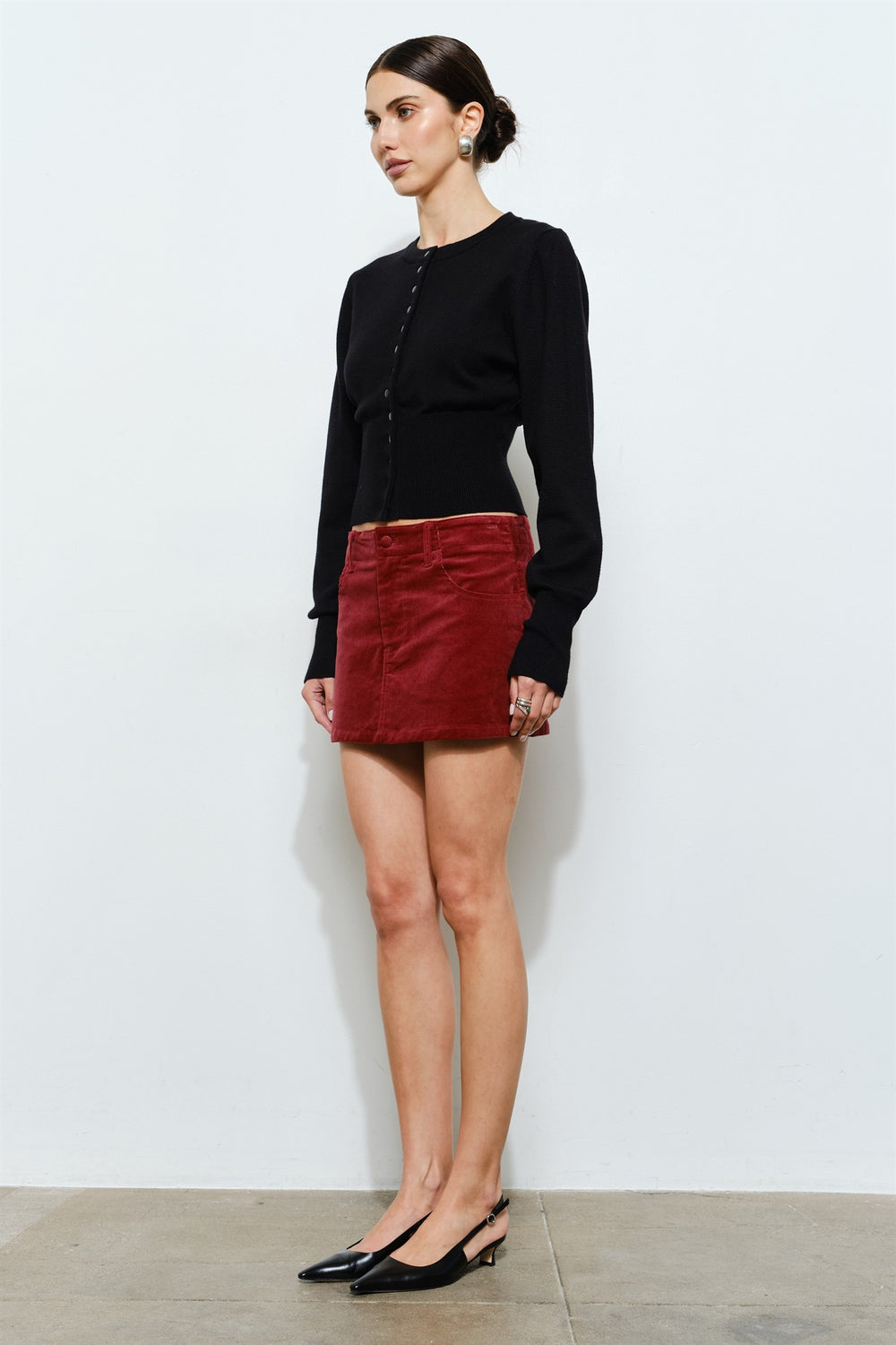 LC1390C_BLACK_4984907