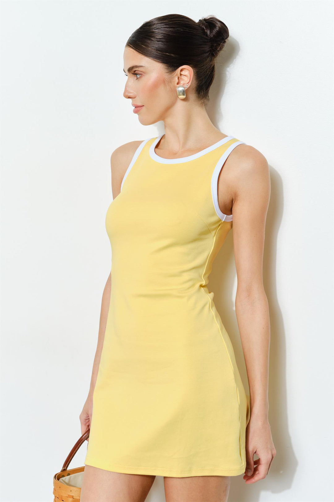 LC2922D_YELLOW_5242872