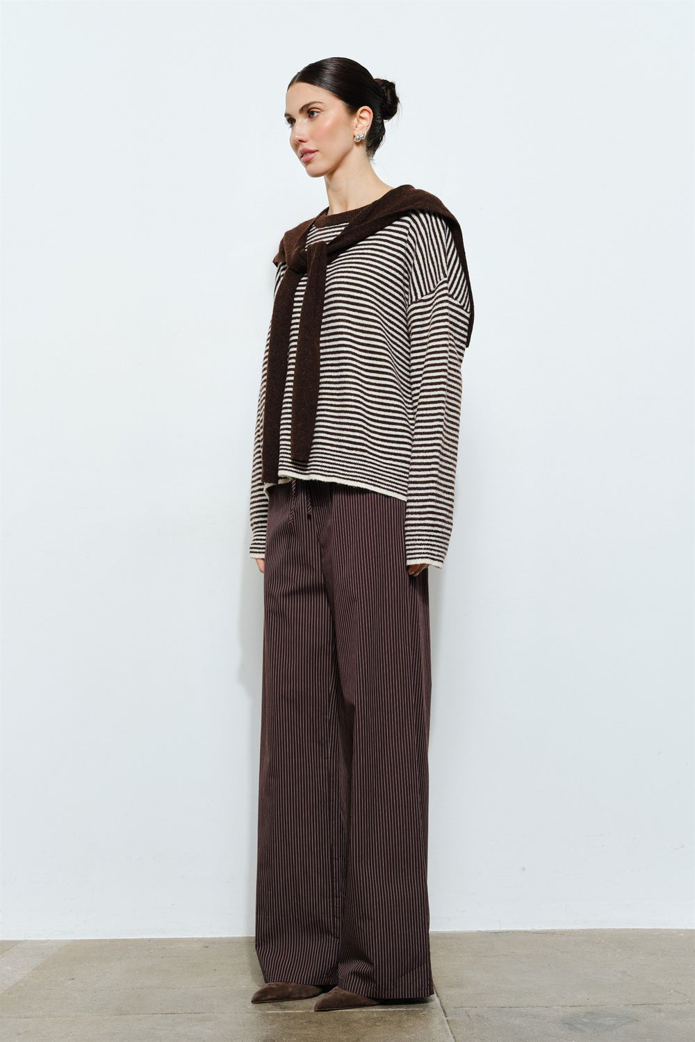 LC2472T_BROWN_4503871