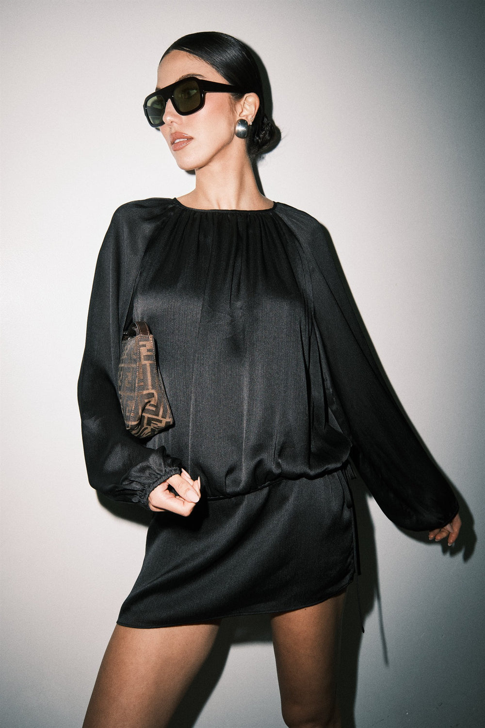 LD3309D_BLACK_6077301
